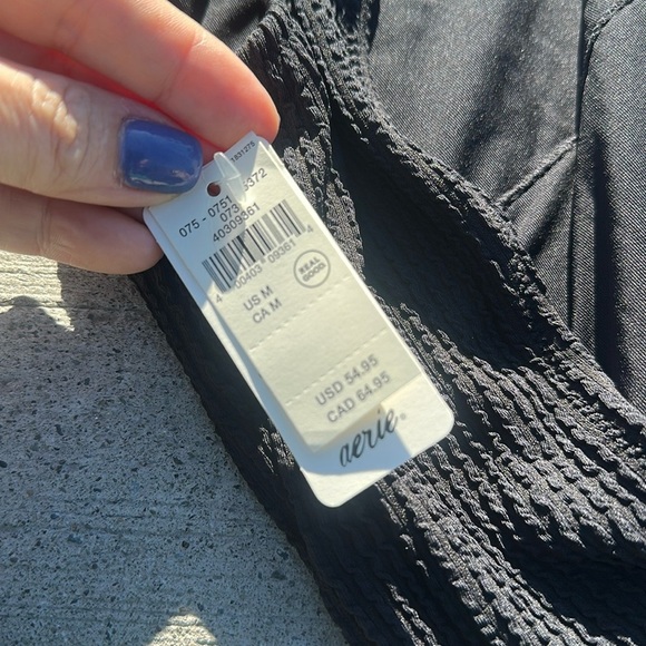 Aerie Crinkle Scoop Full Coverage One Piece Swimsuit
 NWT - Picture 10 of 11